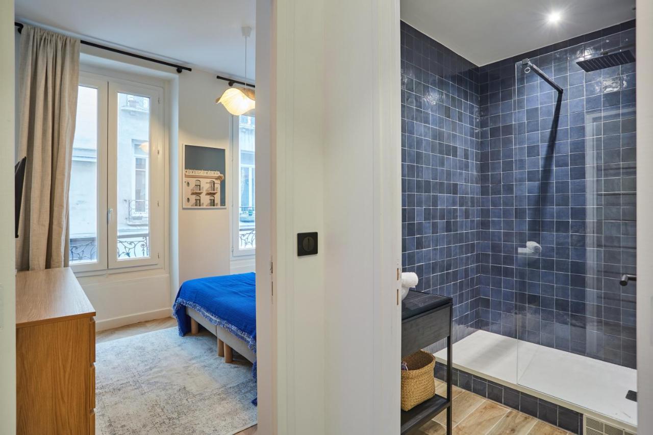 Duplex Center Of Paris By Studio Prestige Экстерьер фото