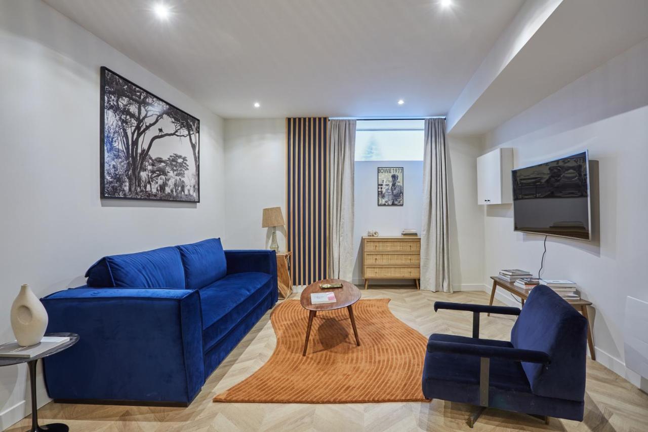 Duplex Center Of Paris By Studio Prestige Экстерьер фото